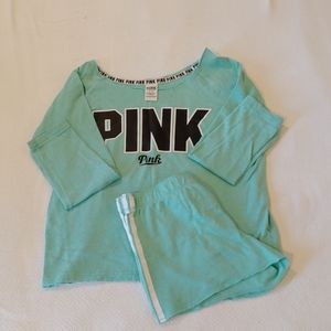 Womens sweatshirt and sweat shorts set